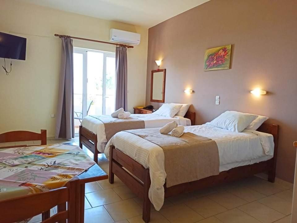 Hotel Mary Platanias  Bagian luar foto