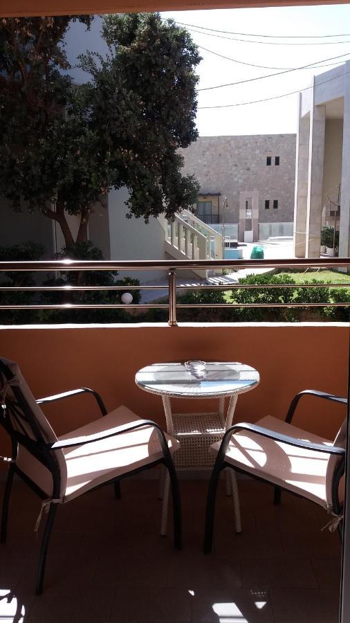 Hotel Mary Platanias  Bagian luar foto