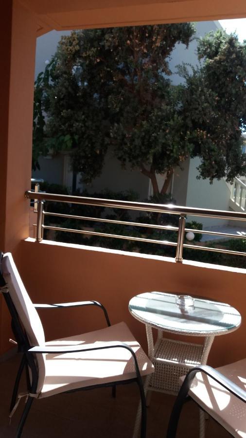 Hotel Mary Platanias  Bagian luar foto