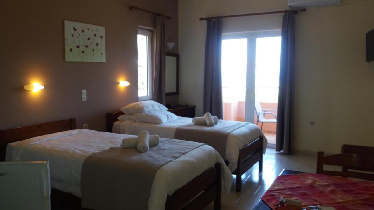 Hotel Mary Platanias  Bagian luar foto