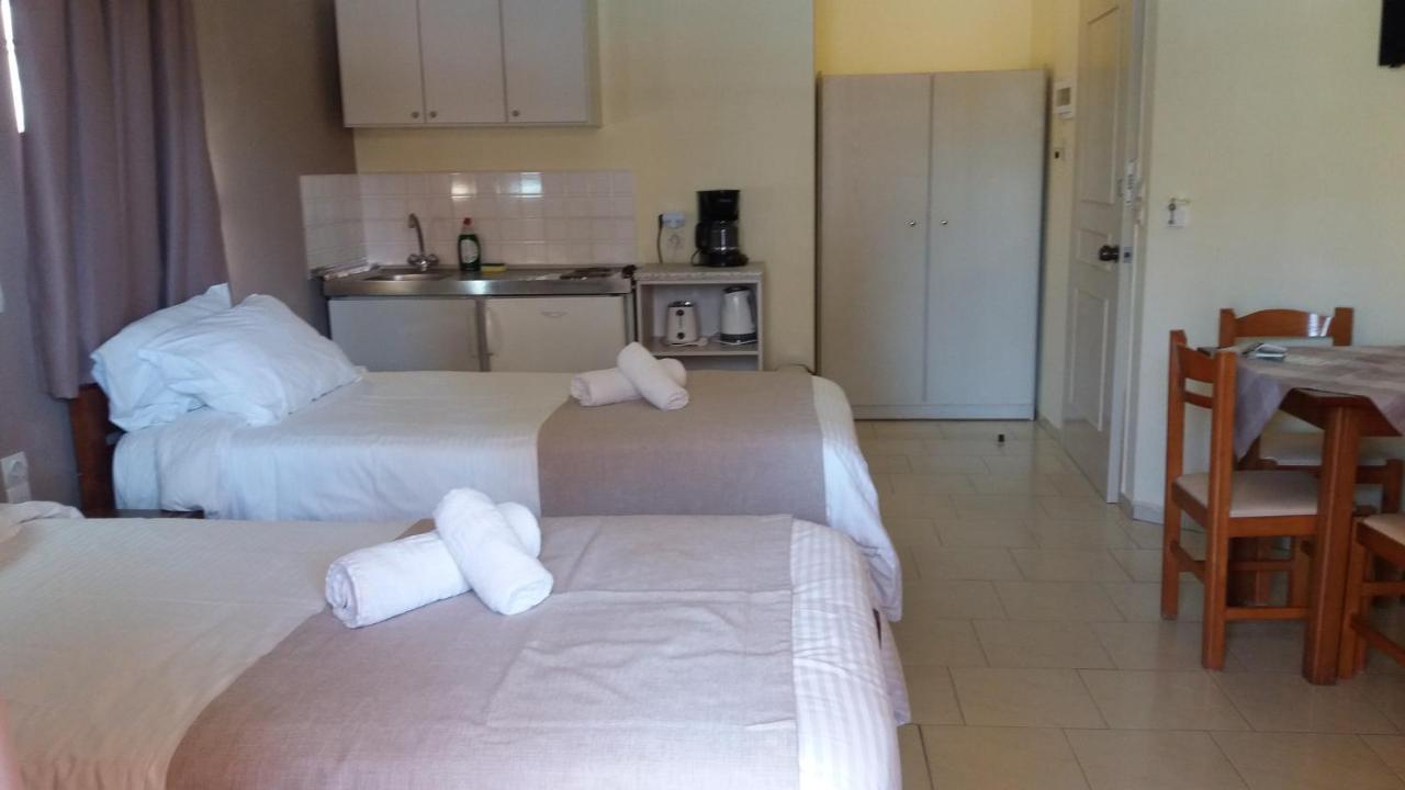 Hotel Mary Platanias  Bagian luar foto