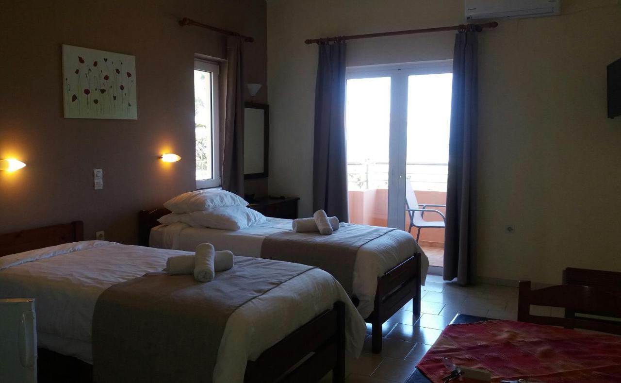 Hotel Mary Platanias  Bagian luar foto