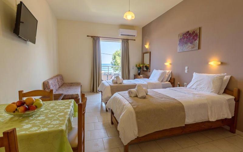 Hotel Mary Platanias  Bagian luar foto